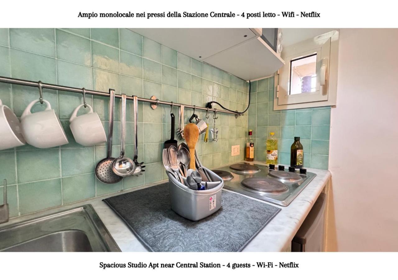 Metro Garibaldi - Loft Con Wifi E 4 Posti Letto Presso La Stazione Centrale Di Napoli المظهر الخارجي الصورة